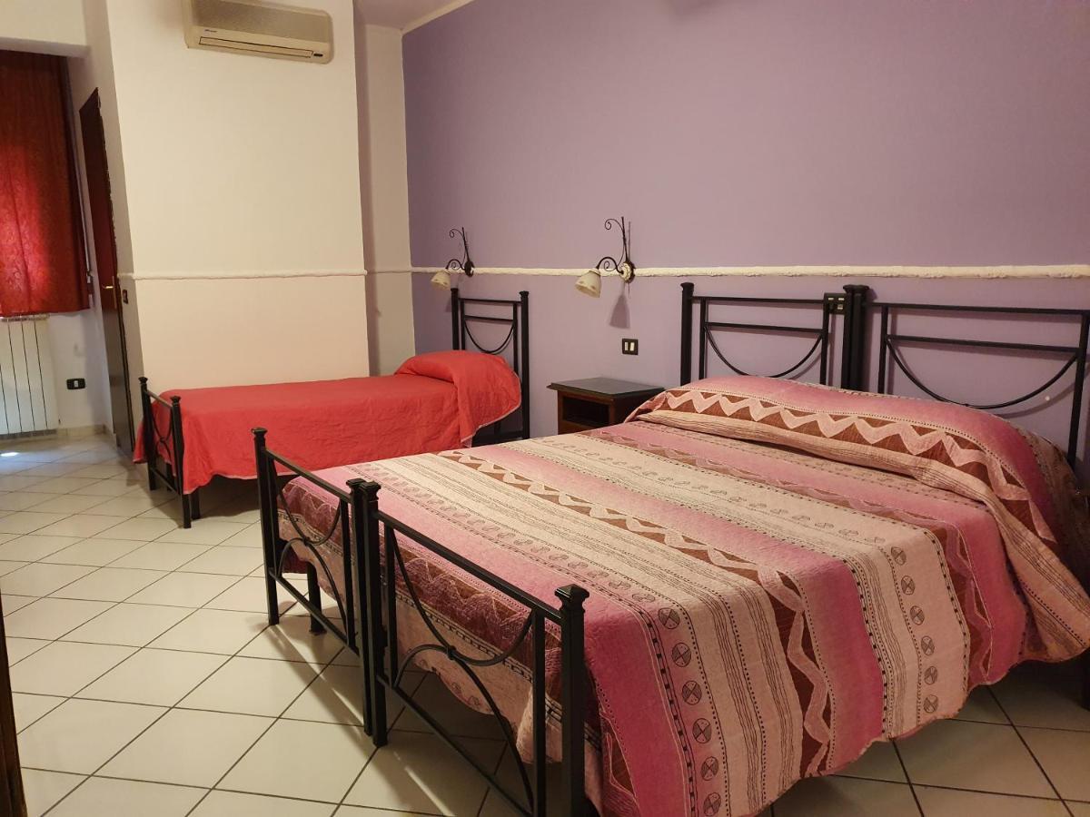 Hotel Caribe Casalnuovo Di Napoli Exteriér fotografie