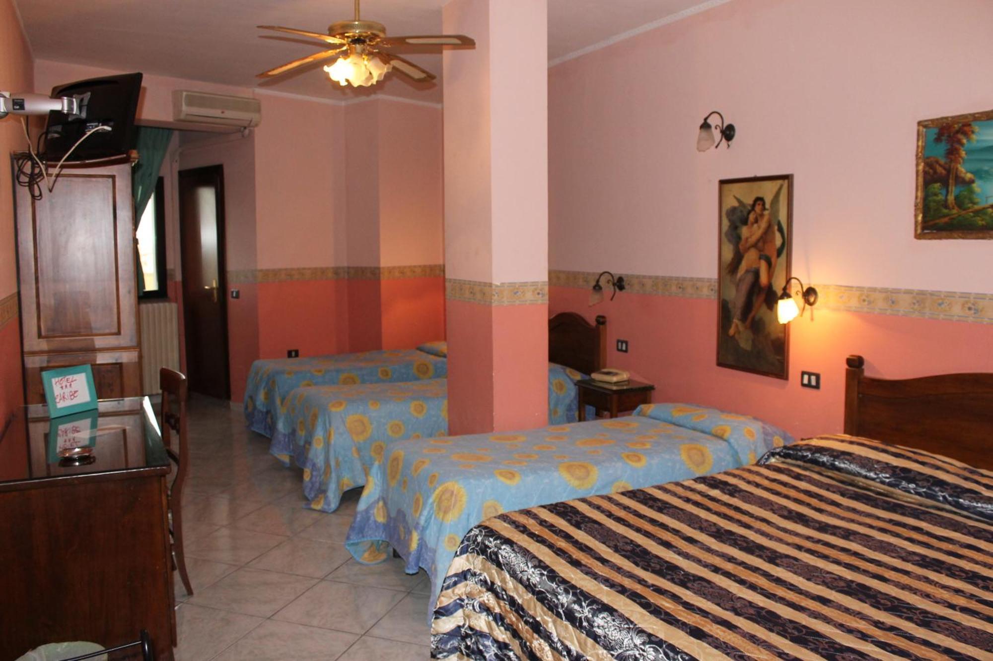 Hotel Caribe Casalnuovo Di Napoli Pokoj fotografie