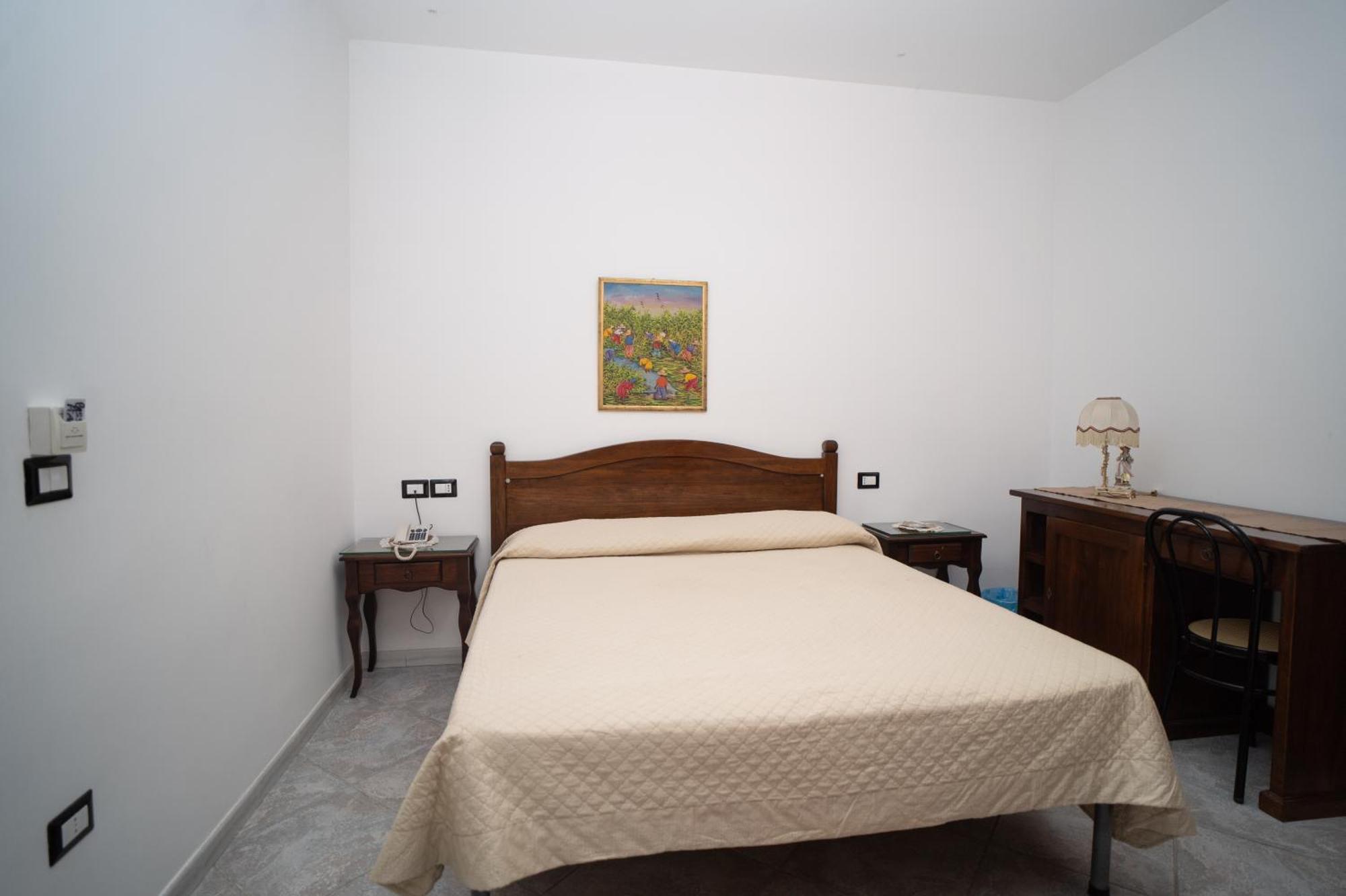 Hotel Caribe Casalnuovo Di Napoli Exteriér fotografie
